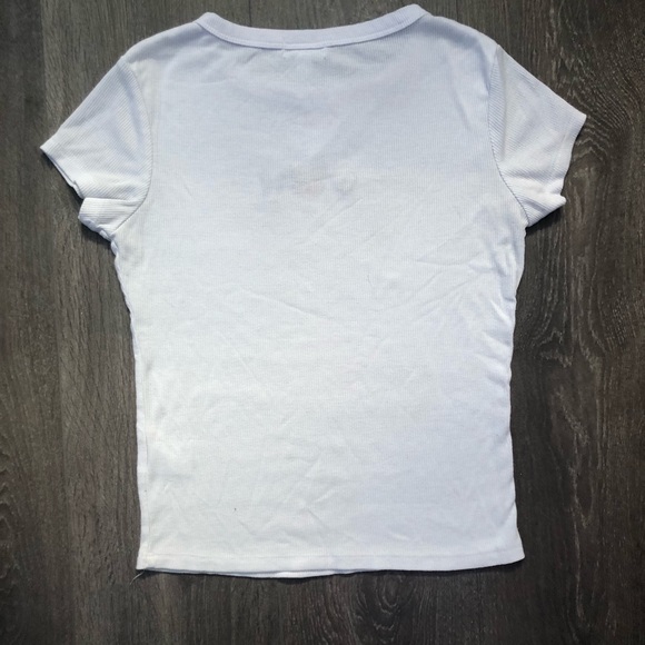 White ribbed t-shirt with butterflies - Picture 2 of 3